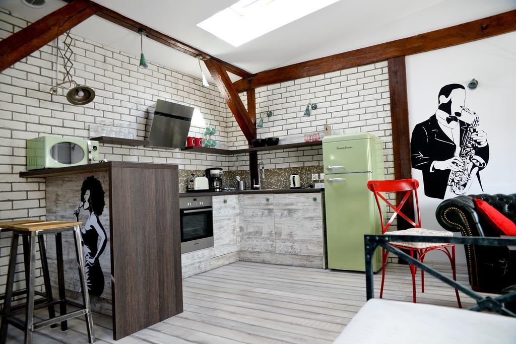 In The Attic Unikatowe Apartmenty By Stayly Szczecin Exteriör bild