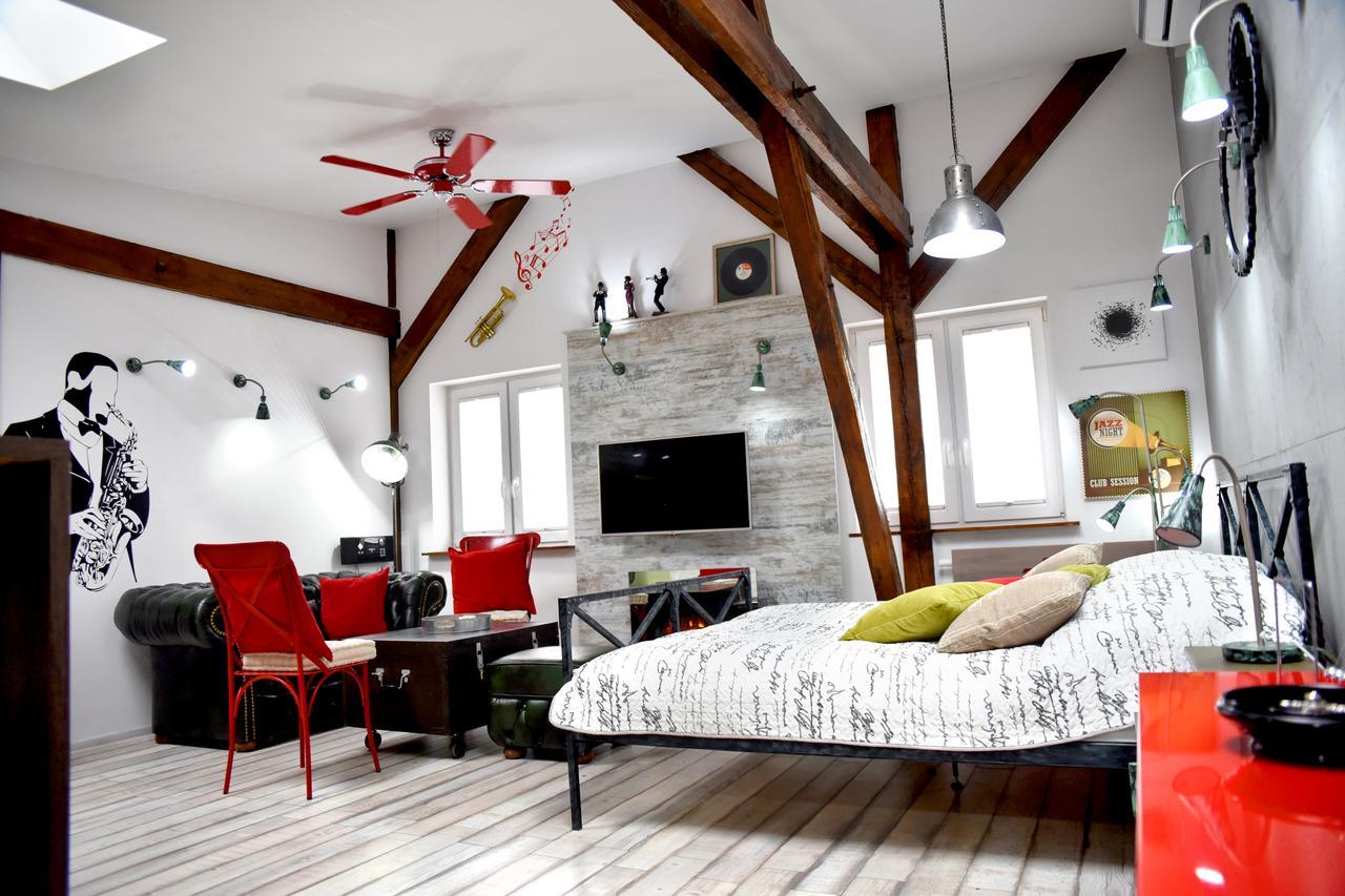 In The Attic Unikatowe Apartmenty By Stayly Szczecin Exteriör bild