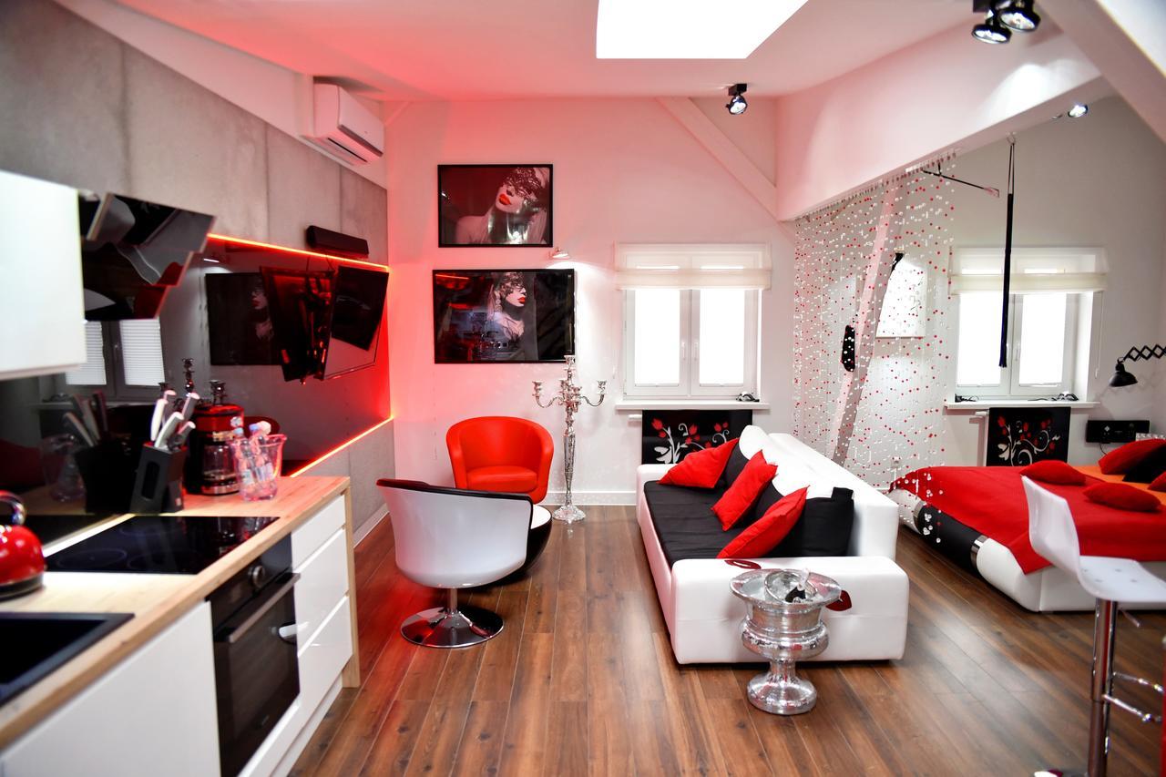 In The Attic Unikatowe Apartmenty By Stayly Szczecin Exteriör bild
